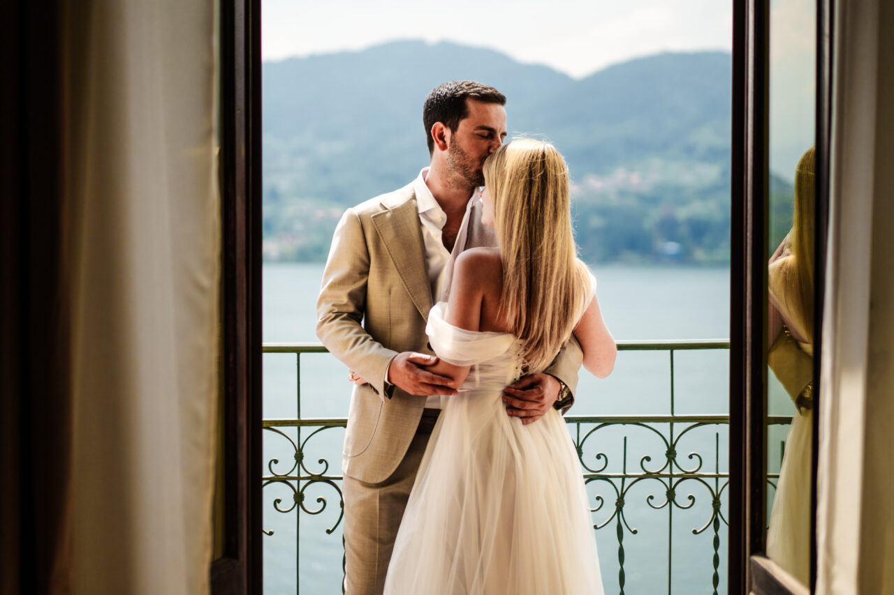 Cambridge based destination wedding photographer - a couple in Lake Como.